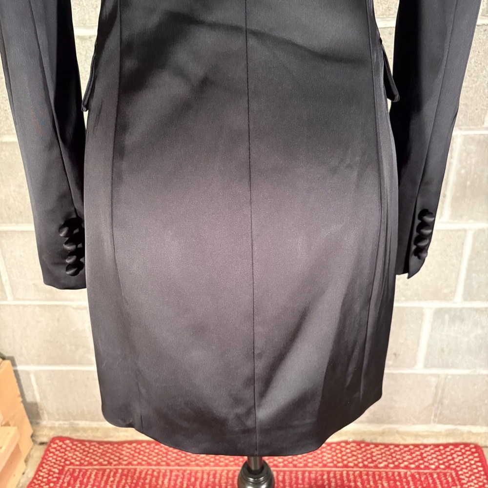 Milly satin blazer dress. - Picture 9 of 13